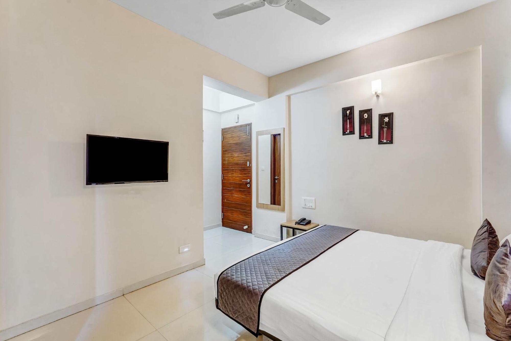 Upar Hotels Nearby Bagmane Tech Park Bangalore Dış mekan fotoğraf